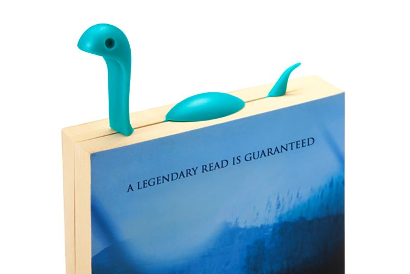 Закладка Nessie Tail помогает вам держать книги и переплеты организованы