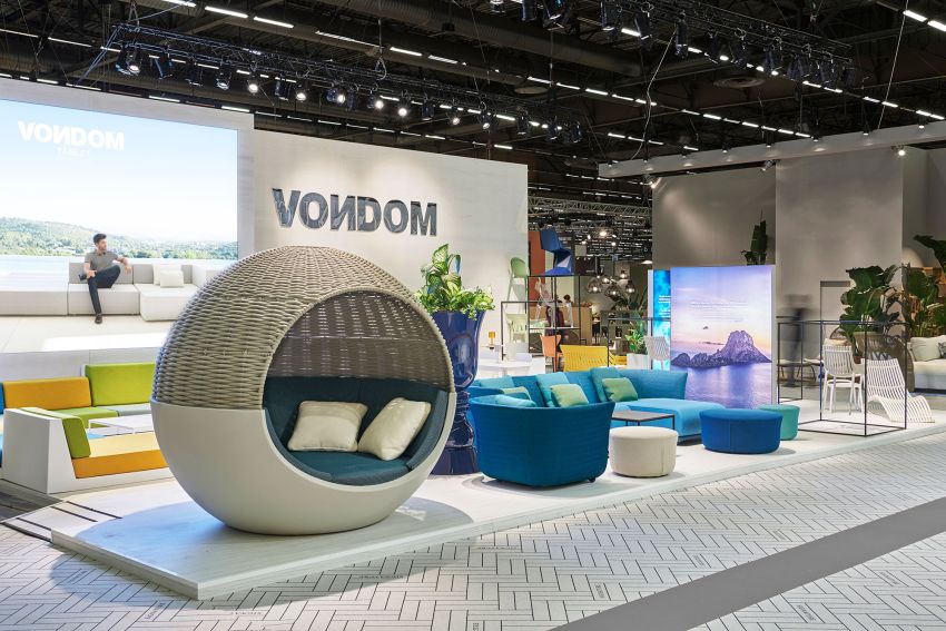 Vondom Ulm Moon кушет